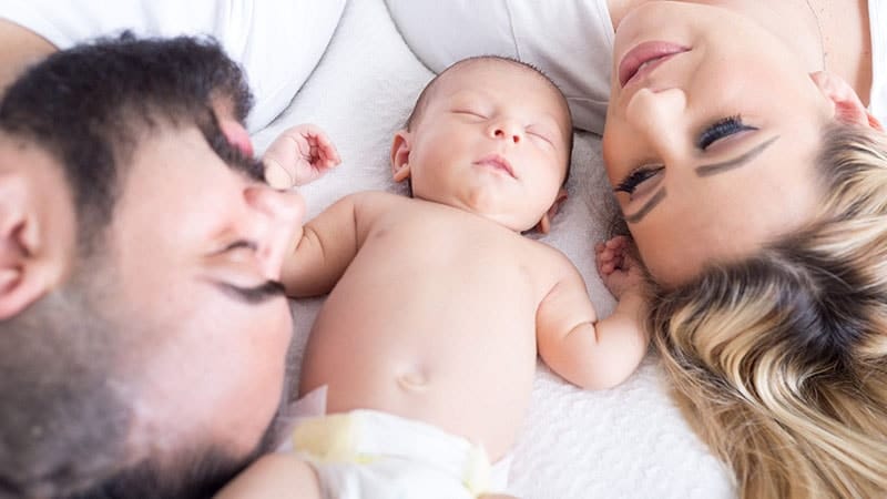Nama Nama Bayi Perempuan Modern - Bayi dan Ayah Ibu