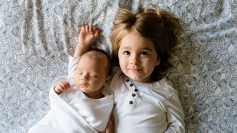 Nama Nama Bayi Laki Laki Modern - Bayi dan Balita