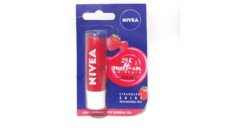 Gambar 1. Nivea Lip Balm Strawberry Shine